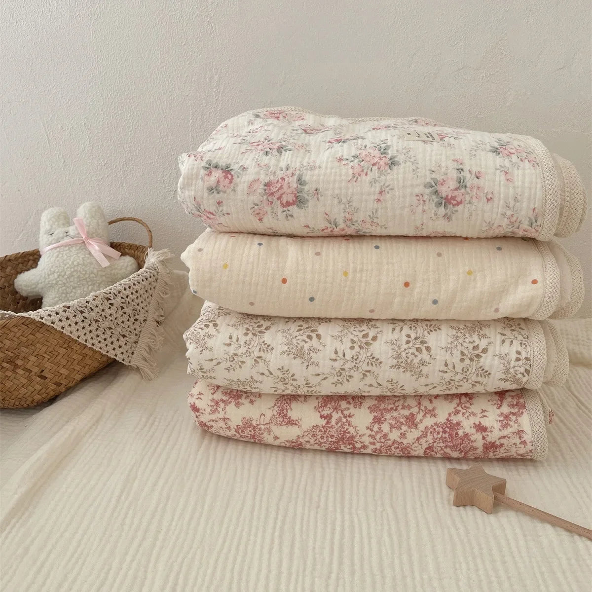 Cotton muslin winter baby blanket | 130x90 cm